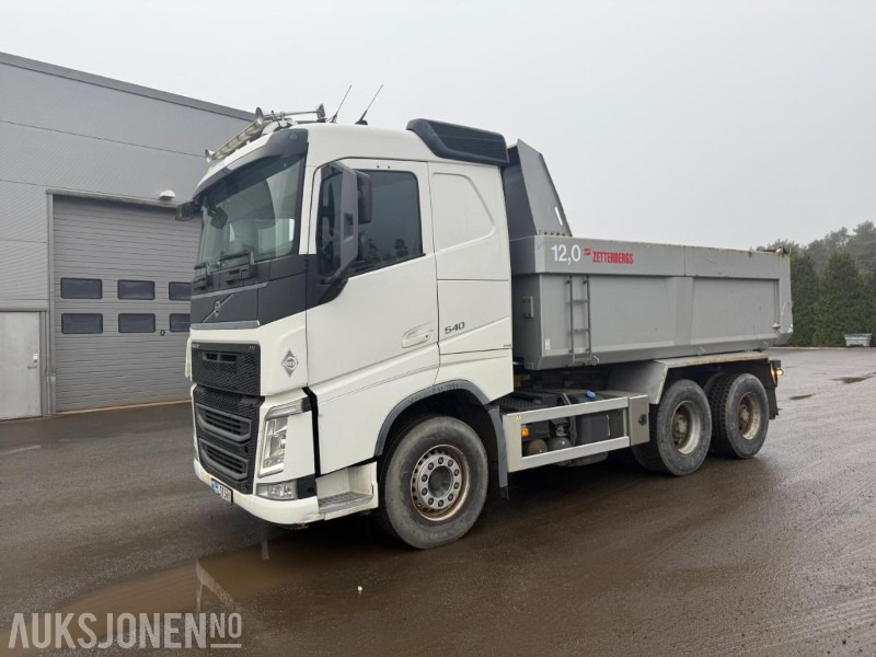 2015 VOLVO FH540 6X4 Euro6 TIPPBIL SERVICEHISTORIKK ZETTERBERG PÅBYGG. - شاحنة قلاب: صورة 3 2015 VOLVO FH540 6X4 Euro6 TIPPBIL SERVICEHISTORIKK ZETTERBERG PÅBYGG. - شاحنة قلاب: صورة 3