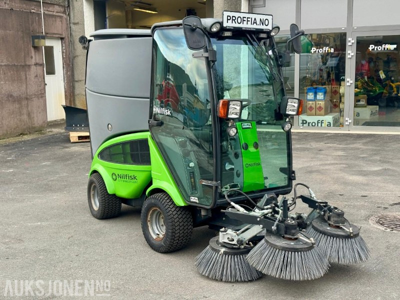 2016 Egholm City Ranger 2250 - Kostebil - Feiebil - Timer: 830 - سيارة خدمات/ سيارة خاصة: صورة 3 2016 Egholm City Ranger 2250 - Kostebil - Feiebil - Timer: 830 - سيارة خدمات/ سيارة خاصة: صورة 3