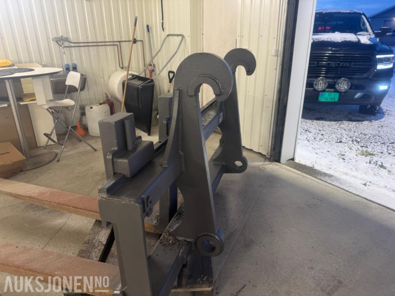 2016 Ufo pallegafler Stort BM feste - ملحق - آلات الإنشاء: صورة 4 2016 Ufo pallegafler Stort BM feste - ملحق - آلات الإنشاء: صورة 4