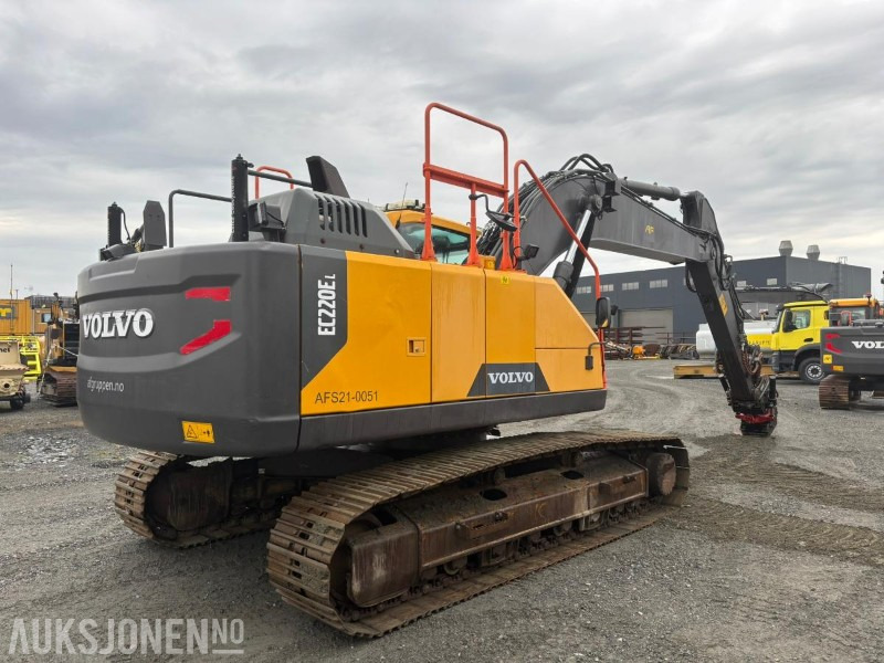 2016 Volvo EC220EL gravemaskin - حفّار: صورة 5 2016 Volvo EC220EL gravemaskin - حفّار: صورة 5
