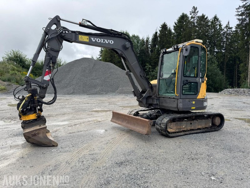 2016 Volvo ecr58d beltegraver 4301t, tiltrotator, pusseskuff,steinskuff - حفار صغير: صورة 1 2016 Volvo ecr58d beltegraver 4301t, tiltrotator, pusseskuff,steinskuff - حفار صغير: صورة 1