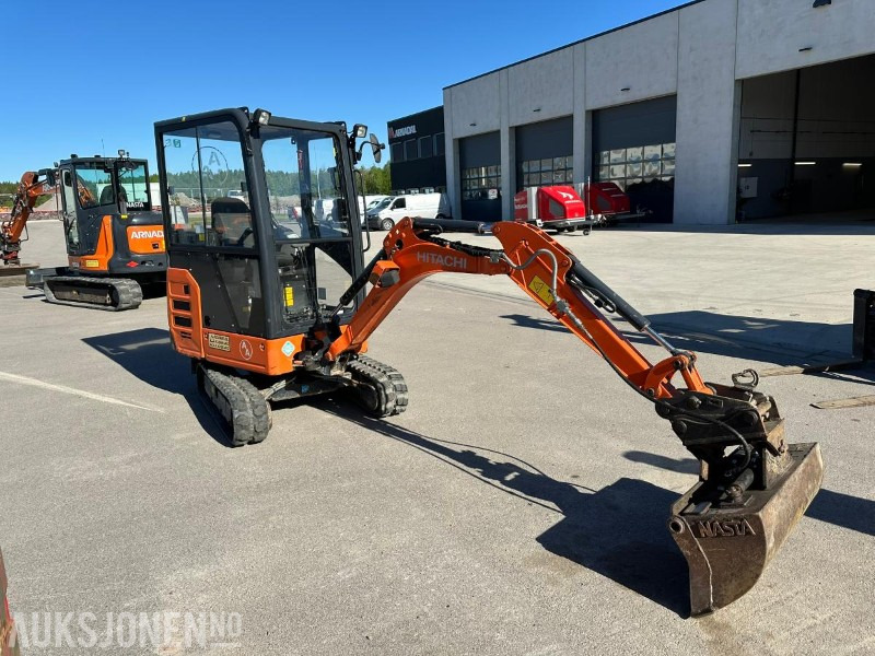 2017 Hitachi ZX19-5A CR minigraver / 3 skuffer / CE merket / 1.725 timer - حفار صغير: صورة 3 2017 Hitachi ZX19-5A CR minigraver / 3 skuffer / CE merket / 1.725 timer - حفار صغير: صورة 3