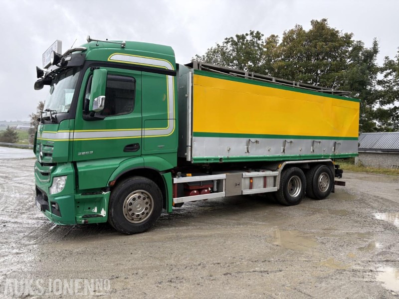 2017 Mercedes-Benz 2553 ACTROS container bil - شاحنة بهيكل معدني للمقصورة: صورة 2 2017 Mercedes-Benz 2553 ACTROS container bil - شاحنة بهيكل معدني للمقصورة: صورة 2