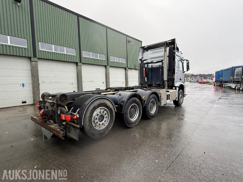 2017 Mercedes-Benz AROCS 3258 Krokbil 8X4 - Hiab 22T - Påkostet - export - 330000KM - شاحنة برافعة خطافية: صورة 5 2017 Mercedes-Benz AROCS 3258 Krokbil 8X4 - Hiab 22T - Påkostet - export - 330000KM - شاحنة برافعة خطافية: صورة 5
