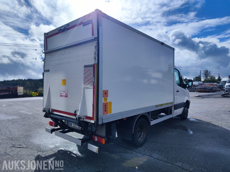 تأجير  2017 Mercedes-Benz Sprinter kjølebil - EU godkjent - Ryggekamera - Automatgir - Bakløft 2017 Mercedes-Benz Sprinter kjølebil - EU godkjent - Ryggekamera - Automatgir - Bakløft: صورة 6