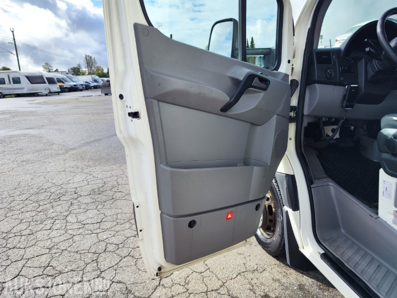 تأجير  2017 Mercedes-Benz Sprinter kjølebil - EU godkjent - Ryggekamera - Automatgir - Bakløft 2017 Mercedes-Benz Sprinter kjølebil - EU godkjent - Ryggekamera - Automatgir - Bakløft: صورة 9