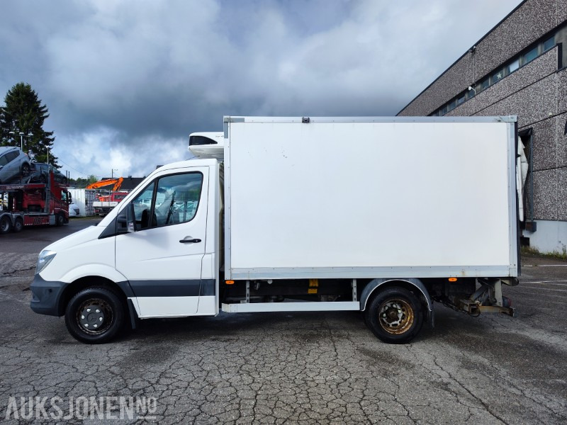 2017 Mercedes-Benz Sprinter kjølebil - EU godkjent - Ryggekamera - Automatgir - Bakløft - شاحنة صندوقية: صورة 2 2017 Mercedes-Benz Sprinter kjølebil - EU godkjent - Ryggekamera - Automatgir - Bakløft - شاحنة صندوقية: صورة 2