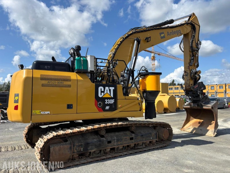 2018 Cat 330F beltegraver med BORTÅRN - حفّار: صورة 3 2018 Cat 330F beltegraver med BORTÅRN - حفّار: صورة 3