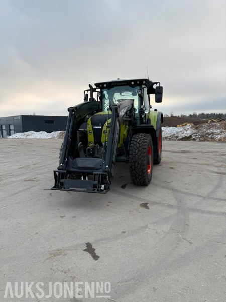 2018 Claas 660 med Q6 laster 3dje funksjon - جرار: صورة 5 2018 Claas 660 med Q6 laster 3dje funksjon - جرار: صورة 5