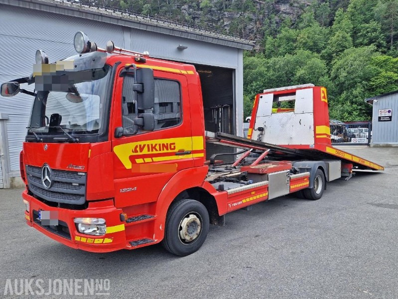 2018 Mercedes-Benz ATEGO med TEVOR PÅBYGG, Kjørebruer, Briller, Fjernkontroll, - شاحنة حريق: صورة 1 2018 Mercedes-Benz ATEGO med TEVOR PÅBYGG, Kjørebruer, Briller, Fjernkontroll, - شاحنة حريق: صورة 1