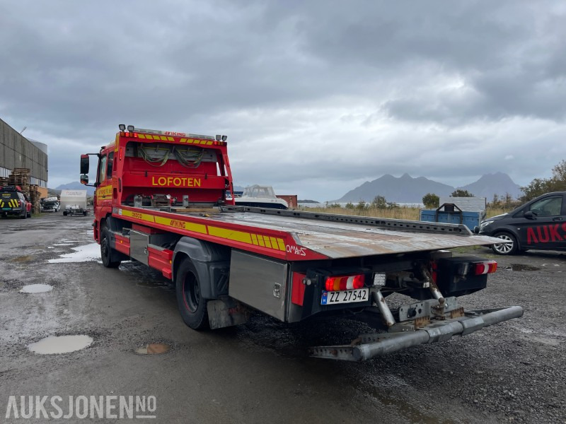 2018 Mercedes-Benz Atego, Omars 5200 24/B flak med bergingsbom - شاحنة حريق: صورة 5 2018 Mercedes-Benz Atego, Omars 5200 24/B flak med bergingsbom - شاحنة حريق: صورة 5