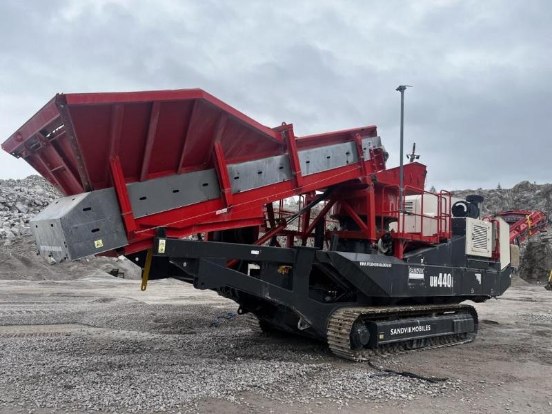 2018 Sandvik UH440i mobil konknuser - cone crusher - كسارة مخرو: صورة 1 2018 Sandvik UH440i mobil konknuser - cone crusher - كسارة مخرو: صورة 1