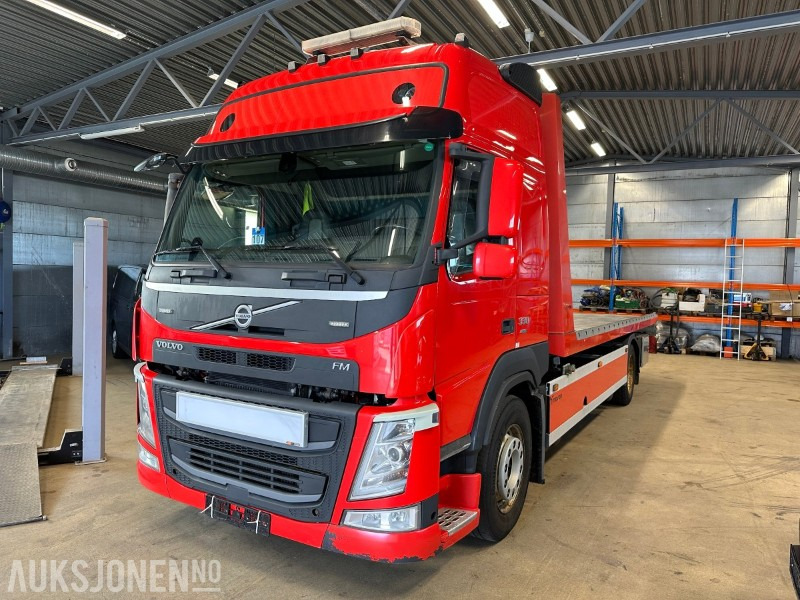2018 Volvo FM 330 bergingsbil med spesialtilpasset Tijhof TA 12000 påhengshenger - شاحنة حريق: صورة 1 2018 Volvo FM 330 bergingsbil med spesialtilpasset Tijhof TA 12000 påhengshenger - شاحنة حريق: صورة 1