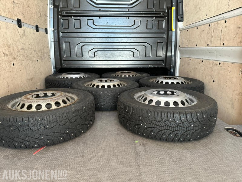 2019 Volkswagen Crafter 2.0 TDI 177HK L5H4, rep.objekt, Automat, Adaptiv Cruise Control, Ryggekamera, Webasto parkeringsvarmer, Fartsskriver - شاحنة: صورة 5 2019 Volkswagen Crafter 2.0 TDI 177HK L5H4, rep.objekt, Automat, Adaptiv Cruise Control, Ryggekamera, Webasto parkeringsvarmer, Fartsskriver - شاحنة: صورة 5