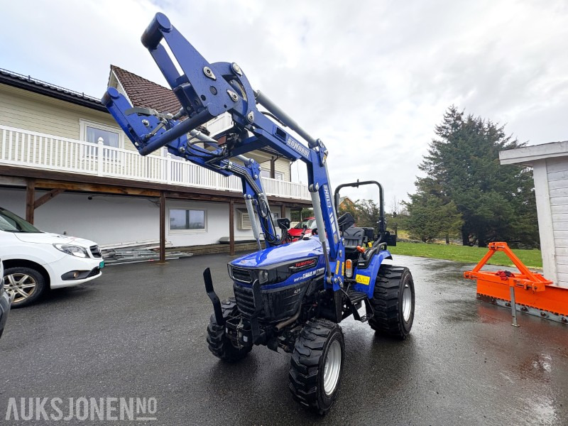 2021 Farmtrac 26H 4WD - KUN 98 timer! - mye tilbehør / ekstra utstyr| - جرار: صورة 1 2021 Farmtrac 26H 4WD - KUN 98 timer! - mye tilbehør / ekstra utstyr| - جرار: صورة 1