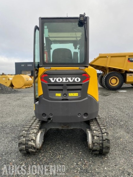 2021 Volvo ECR25 elektrisk minigraver med mye utstyr - حفّار: صورة 3 2021 Volvo ECR25 elektrisk minigraver med mye utstyr - حفّار: صورة 3