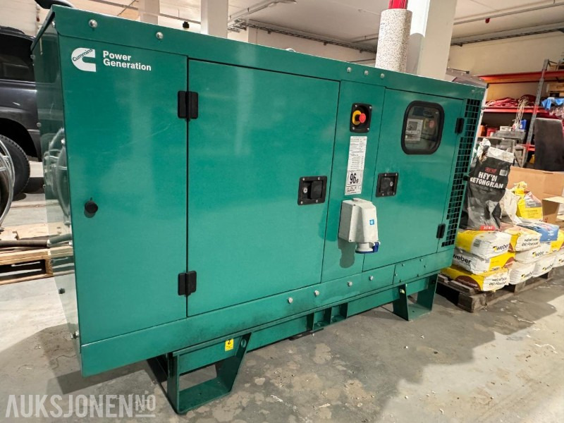 2022 Cummins Generator / Aggregat - Model C22D5 - 230 V - 22 kVA / 17.6 kW - Dieselaggregat - ملحق - آلات الإنشاء: صورة 3 2022 Cummins Generator / Aggregat - Model C22D5 - 230 V - 22 kVA / 17.6 kW - Dieselaggregat - ملحق - آلات الإنشاء: صورة 3