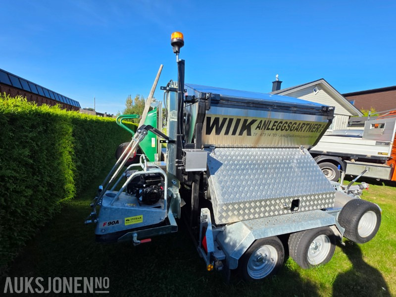 2024 Brian James Trailers A-Type asfalthenger med 2021 Svepac F 90A vibroplate 2.9kW, 2022 Honda EU22i strømaggregat og utstyr - معدات الانشاءات: صورة 4 2024 Brian James Trailers A-Type asfalthenger med 2021 Svepac F 90A vibroplate 2.9kW, 2022 Honda EU22i strømaggregat og utstyr - معدات الانشاءات: صورة 4