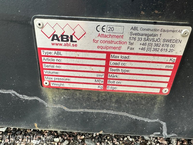 ABL Meget kraftig kranarm med CAT 972 / 982 Feste - Ubrukt og ny - معدات الانشاءات: صورة 4 ABL Meget kraftig kranarm med CAT 972 / 982 Feste - Ubrukt og ny - معدات الانشاءات: صورة 4