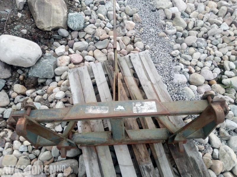 آلات زراعية Ålø rundballesplitter: صورة 1