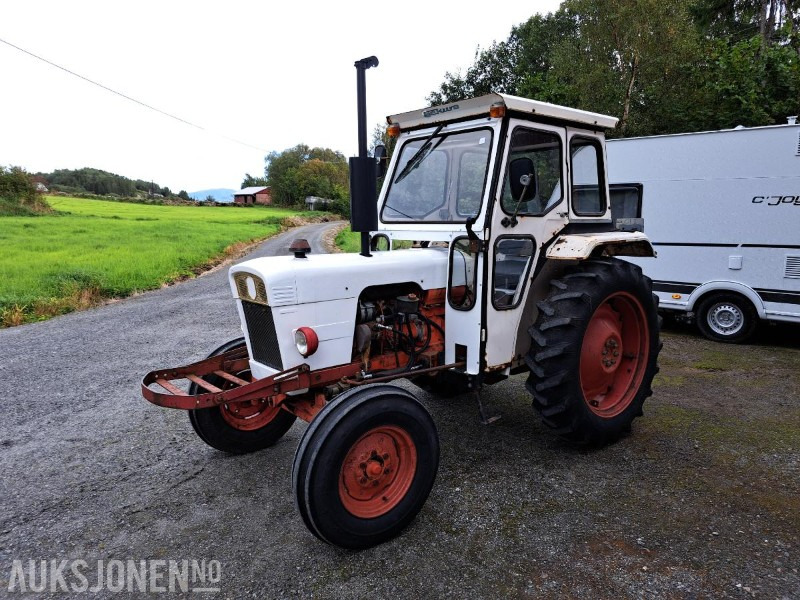 David Brown 885 traktor mva fri mye påkostet - جرار: صورة 1 David Brown 885 traktor mva fri mye påkostet - جرار: صورة 1