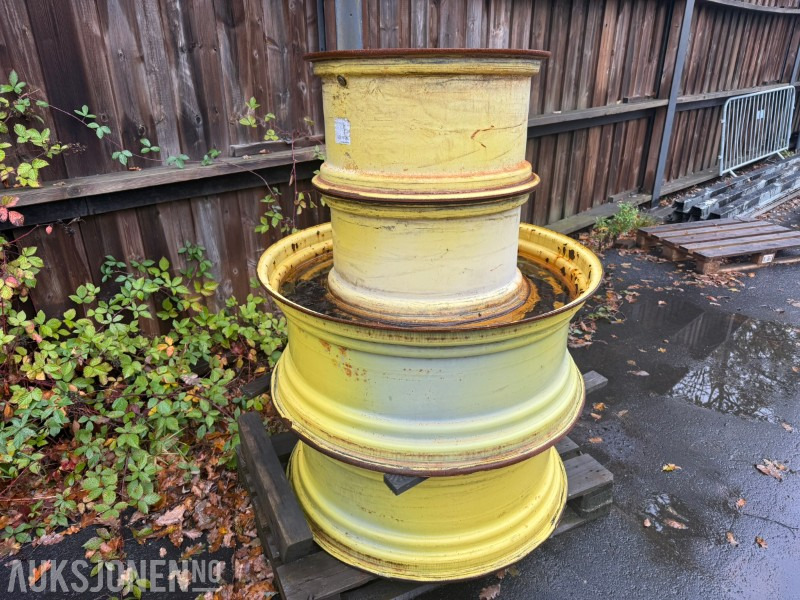 Felgsett til John Deere – AL118455 og AL174627 - آلات زراعية: صورة 3 Felgsett til John Deere – AL118455 og AL174627 - آلات زراعية: صورة 3