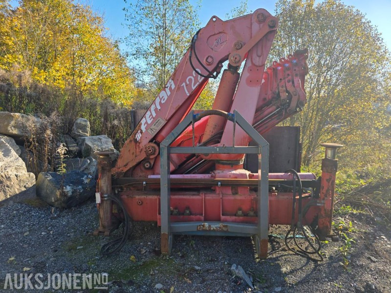 Ferrari 722 A4 kran/lastebilkran–påbygg på maskinflak med krokfeste - شاحنة: صورة 2 Ferrari 722 A4 kran/lastebilkran–påbygg på maskinflak med krokfeste - شاحنة: صورة 2