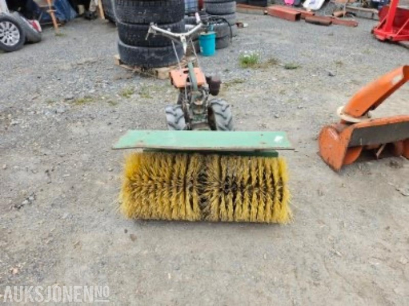 Goldoni 2 Hjuls traktor m/kost og snøfreser - آلات زراعية: صورة 5 Goldoni 2 Hjuls traktor m/kost og snøfreser - آلات زراعية: صورة 5