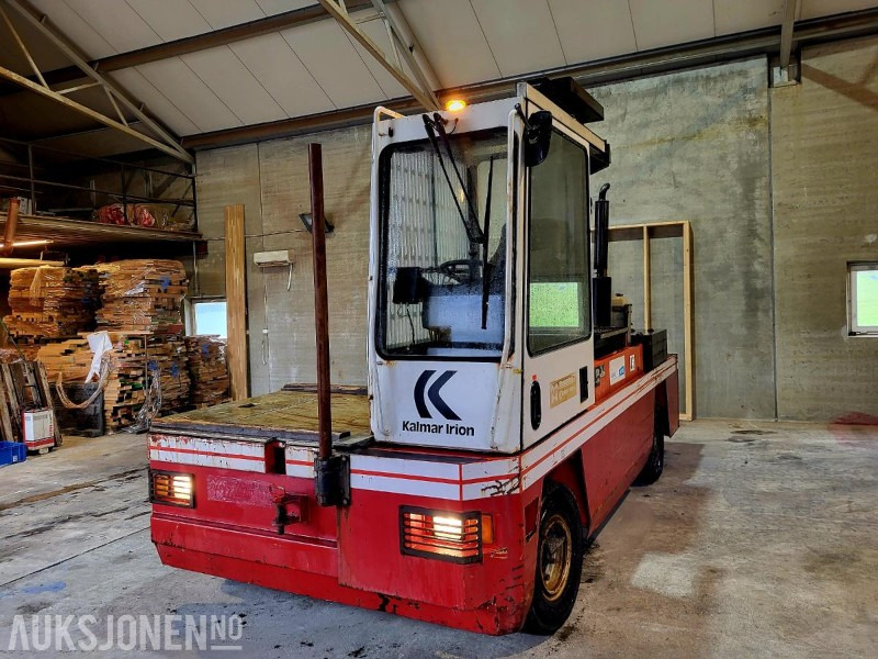 Kalmar DSA70 kun 2200 timer - sidelaster - 7 tonn løftekapasitet. - معدات المناولة: صورة 3 Kalmar DSA70 kun 2200 timer - sidelaster - 7 tonn løftekapasitet. - معدات المناولة: صورة 3