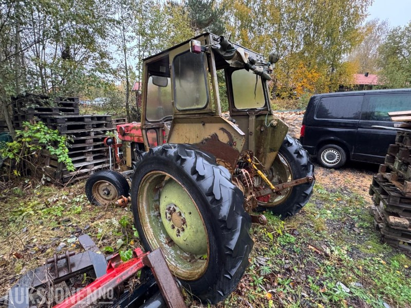 Massey Ferguson 165 traktor - جرار: صورة 5 Massey Ferguson 165 traktor - جرار: صورة 5