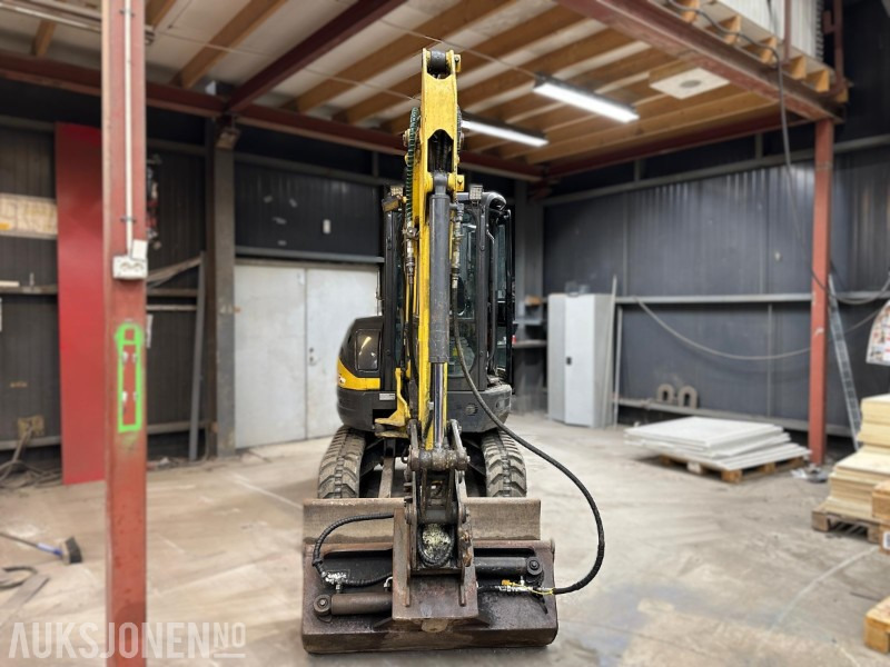 New Holland E35B SR – 2015 – 2184 timer – Nytt beltesett – 2 skuffer, - حفار صغير: صورة 2 New Holland E35B SR – 2015 – 2184 timer – Nytt beltesett – 2 skuffer, - حفار صغير: صورة 2