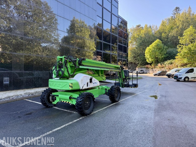 Niftylift HR21 4x4 Diesel - منصة جومحمولةية: صورة 5 Niftylift HR21 4x4 Diesel - منصة جومحمولةية: صورة 5