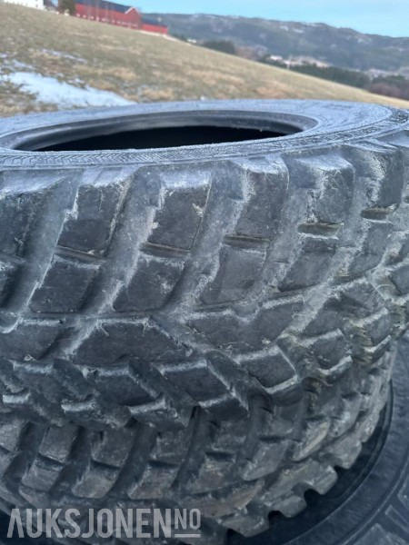 Nokian tri 2 dekk 440/80R34 360/80R24 - آلات زراعية: صورة 4 Nokian tri 2 dekk 440/80R34 360/80R24 - آلات زراعية: صورة 4