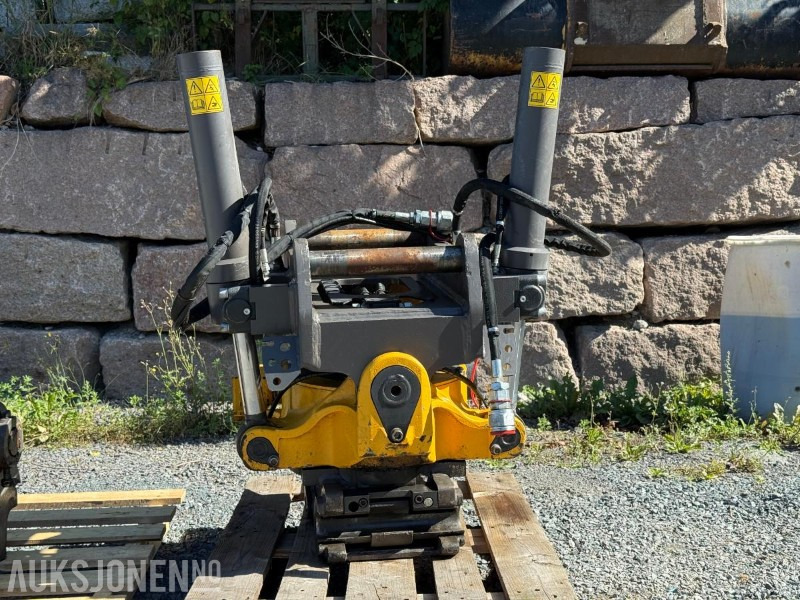 SMP ST22 Tiltrotator / Rotortilt - ملحق - آلات الإنشاء: صورة 5 SMP ST22 Tiltrotator / Rotortilt - ملحق - آلات الإنشاء: صورة 5