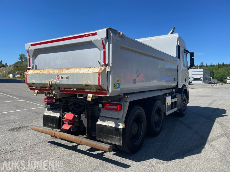 Scania R560 6x4 Tippbil Istrail dumperkasse - شاحنة قلاب: صورة 4 Scania R560 6x4 Tippbil Istrail dumperkasse - شاحنة قلاب: صورة 4