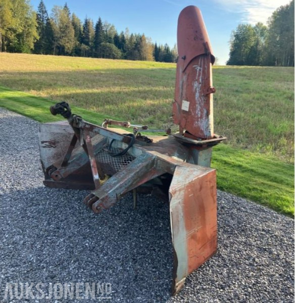 Snøfreser- Hydraulisk styring av tut - Med PTO - آلات زراعية: صورة 2 Snøfreser- Hydraulisk styring av tut - Med PTO - آلات زراعية: صورة 2