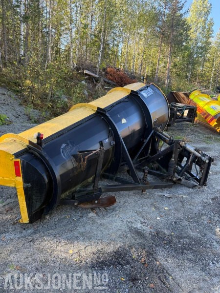 Steinsland diagonalplog med Turboving - معدات الانشاءات: صورة 1 Steinsland diagonalplog med Turboving - معدات الانشاءات: صورة 1