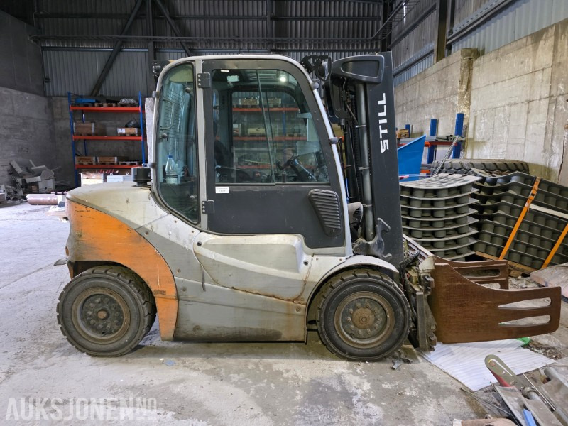 Still RX 70-40 truck 4 Tonn gripeklo/balleaggregat - معدات المناولة: صورة 4 Still RX 70-40 truck 4 Tonn gripeklo/balleaggregat - معدات المناولة: صورة 4
