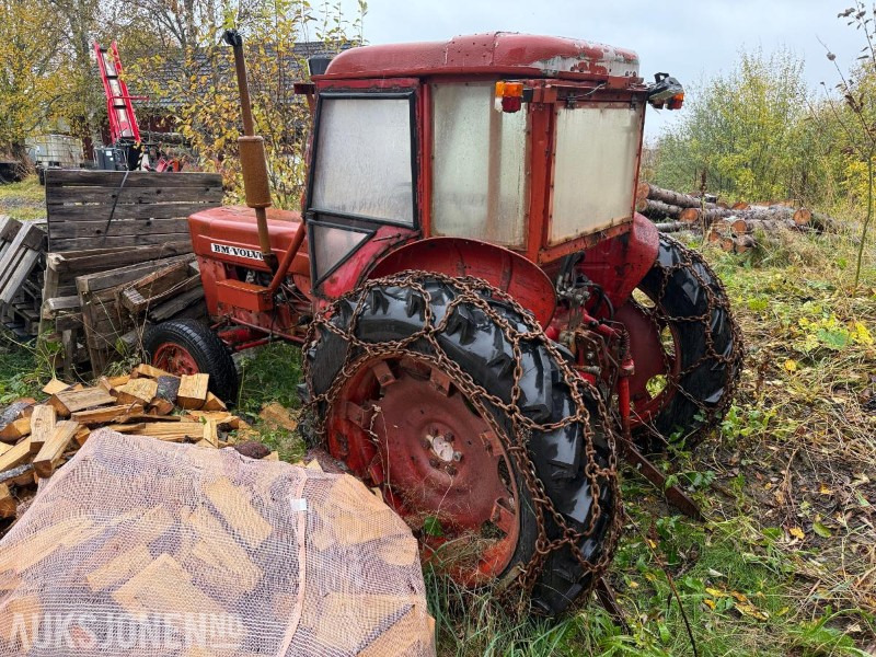 Volvo BM Volvo - Brukt sammen med vedmaskin - جرار: صورة 5 Volvo BM Volvo - Brukt sammen med vedmaskin - جرار: صورة 5