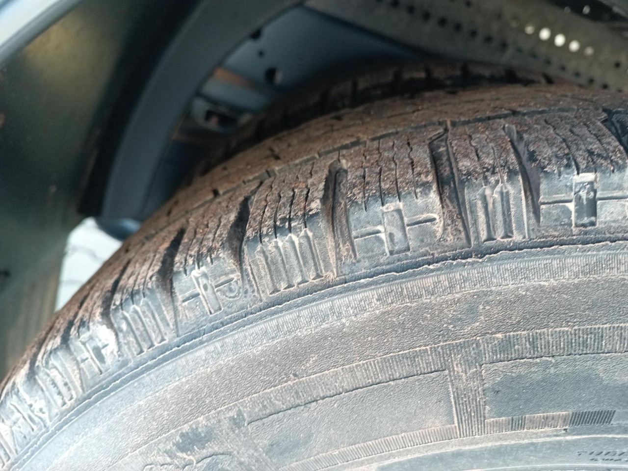 IVECO Daily 70C18A8/P - شاحنة بصندوق مغلق: صورة 2 IVECO Daily 70C18A8/P - شاحنة بصندوق مغلق: صورة 2