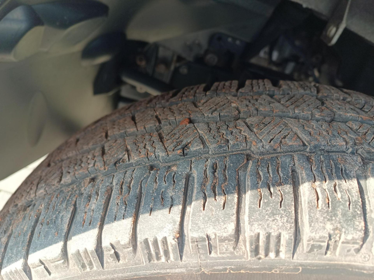 IVECO Daily 70C18A8/P - شاحنة بصندوق مغلق: صورة 4 IVECO Daily 70C18A8/P - شاحنة بصندوق مغلق: صورة 4