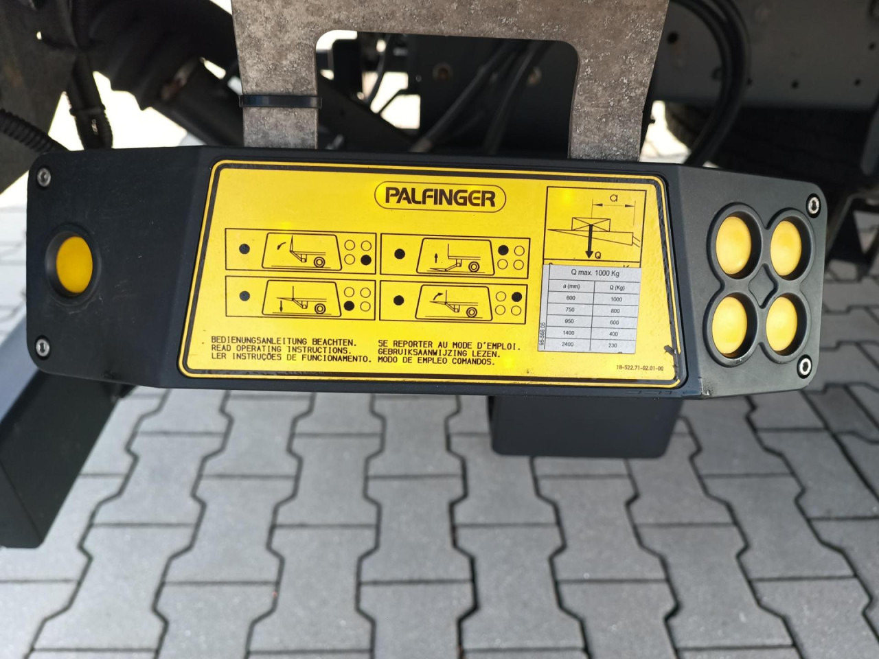 IVECO Daily 70C18A8/P - شاحنة بصندوق مغلق: صورة 5 IVECO Daily 70C18A8/P - شاحنة بصندوق مغلق: صورة 5