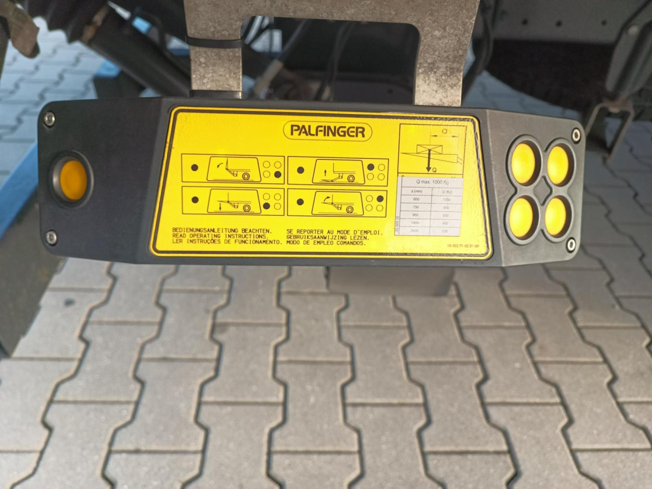 IVECO Daily 70C18A8/P - شاحنة بصندوق مغلق: صورة 5 IVECO Daily 70C18A8/P - شاحنة بصندوق مغلق: صورة 5