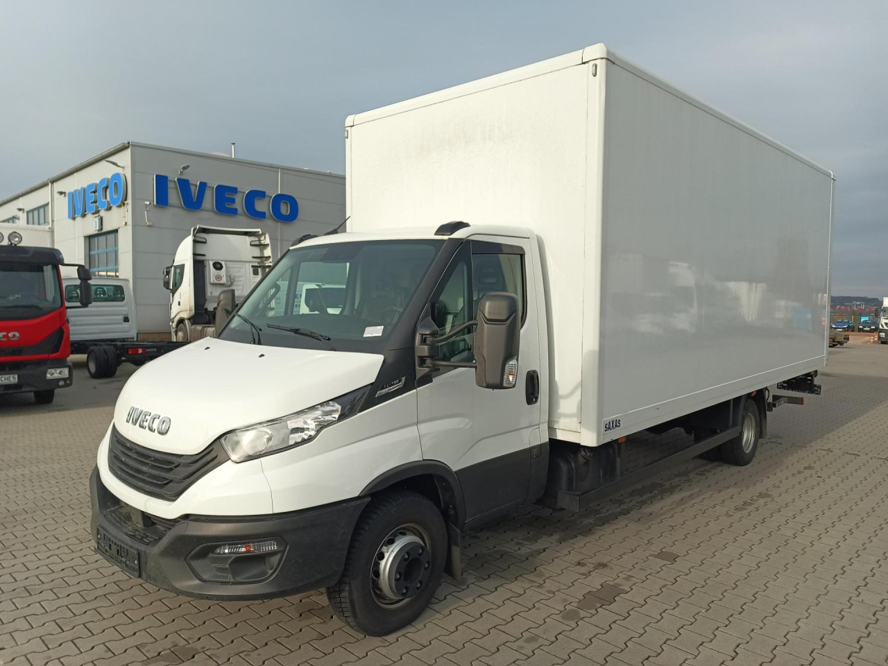 IVECO Daily 70C18A8 - شاحنة بصندوق مغلق: صورة 1 IVECO Daily 70C18A8 - شاحنة بصندوق مغلق: صورة 1