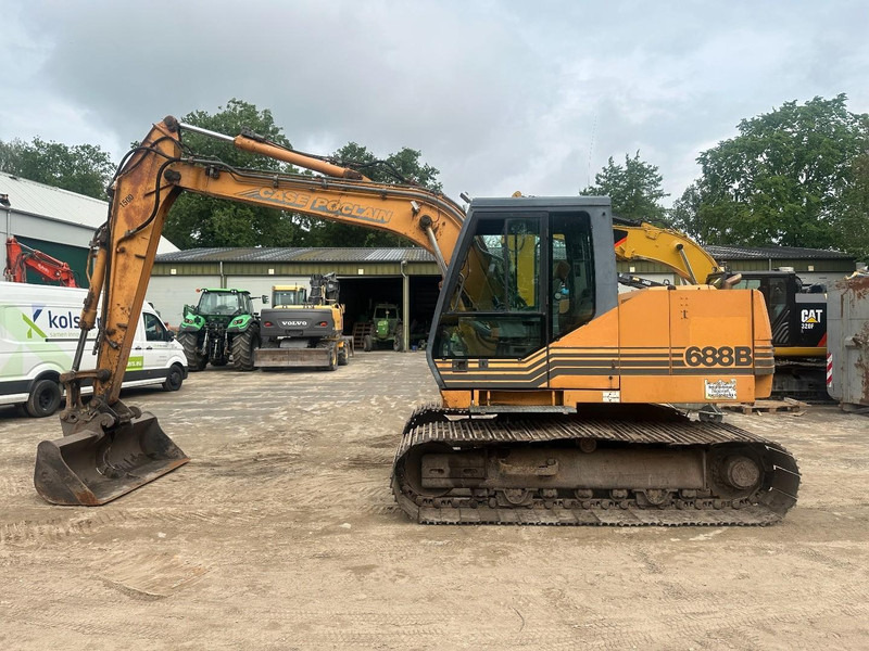 Case 688 B 16 ton - حفار زاحف: صورة 3 Case 688 B 16 ton - حفار زاحف: صورة 3