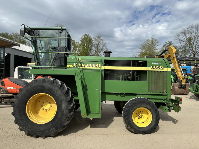 John Deere 6650 FOR PARTS - حصادة الأعلاف: صورة 2 John Deere 6650 FOR PARTS - حصادة الأعلاف: صورة 2