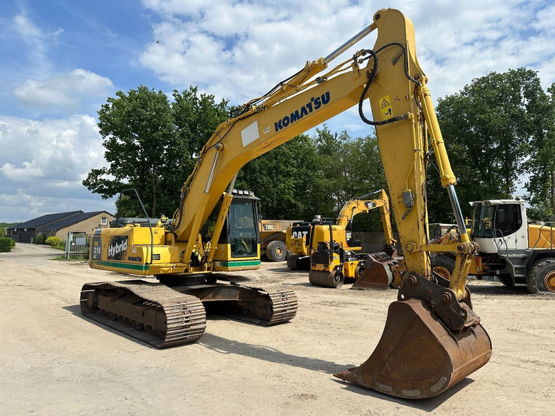 Komatsu HB 215 LC-1 - حفار زاحف: صورة 2 Komatsu HB 215 LC-1 - حفار زاحف: صورة 2