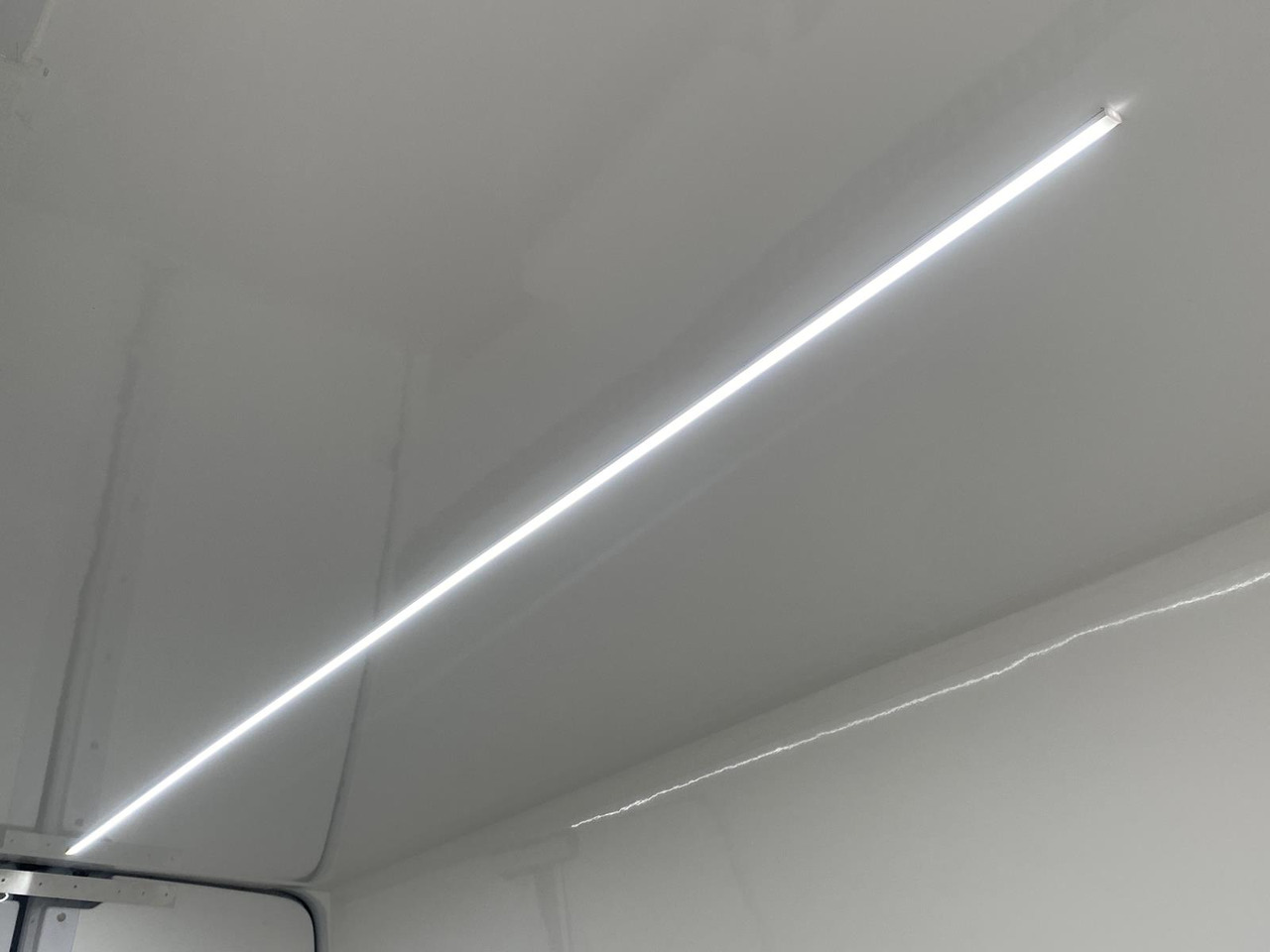 شاحنة توصيل مبردة للبيع  MERCEDES-BENZ SPRINTER 317 CDI L4H3 170PS AUTOMATIK FRISCHDIENST + KONVEKTA FK 3022 12-220V: صورة 21 شاحنة توصيل مبردة للبيع  MERCEDES-BENZ SPRINTER 317 CDI L4H3 170PS AUTOMATIK FRISCHDIENST + KONVEKTA FK 3022 12-220V: صورة 21