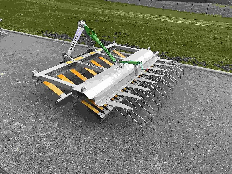 Joskin EB-R4S2 240 - معدات حرث التربة: صورة 3 Joskin EB-R4S2 240 - معدات حرث التربة: صورة 3