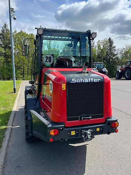 Schäffer 5680 T-3 - جرافة ذات عجلات تلسكوبية: صورة 3 Schäffer 5680 T-3 - جرافة ذات عجلات تلسكوبية: صورة 3